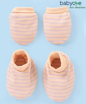 Babyoye 100% Cotton Knit with Eco Jiva Finish Mittens And Booties Set Striped Print  -Peach & Pruple