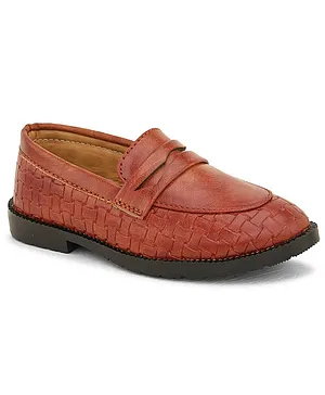Stefens Bricks Self Design Gloss Finish Slip On Party Loafers - Tan