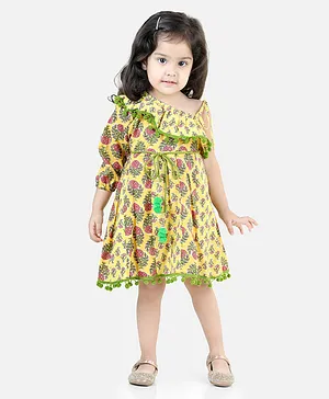 Baby girl lawn on sale dress design 2019