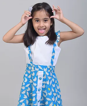 Story Tailor Cap Frill Sleeves Hen That Laid Golden Egg Story Printed Top With Dungaree Skirt Set - Blue