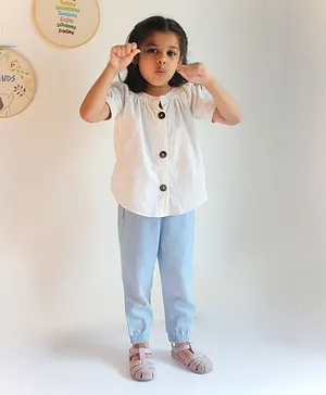 Charkhee Half Puffed Sleeves Solid Top & Joggers Set - White & Blue