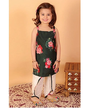 VASTRAMAY SHISHU Sleeveless Painted Effect Floral  Printed Kurta With Coordinating Lace Embellished Overlapped Dhoti - Green