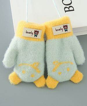 Babyhug Gloves With Bear Patch- Light Green