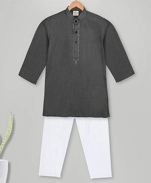 MIMISKU Full Sleeves Placement Embroidered Kurta Pajama Set  - Black