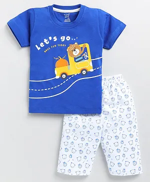 TOONYPORT Half Sleeves Bear Train Theme Printed  Tee & Capri Shorts Set - Blue