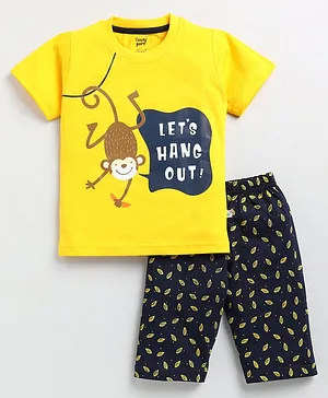 TOONYPORT Half Sleeves Lets Hang Out Printed Tee & Shorts - Yellow