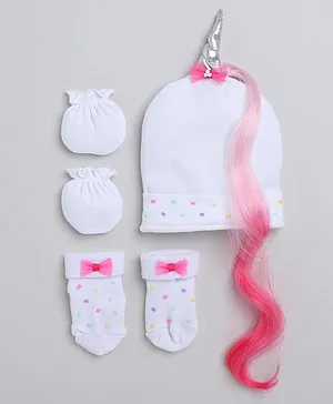 Tipy Tipy Tap Unicorn Theme Bow Detailed Coordinating Set Of Cap With Socks & Mittens - White & Pink
