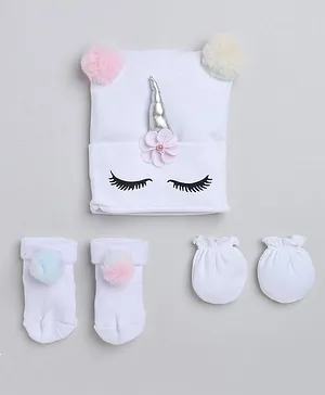 Tipy Tipy Tap Unicorn Theme Pom Pom Detailed Coordinating Set Of Cap With Socks & Mittens - White
