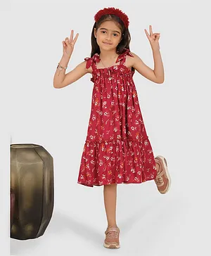Jelly Jones Sleeveless Gathered Neckline Detailed & All Over Flower Printed A Line Dress - Maroon
