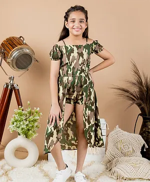 Kids Cave Half Cold Shoulder Sleeves Seamless Camouflage Printed Mock Flared Dress Style Jumpsuit - Green