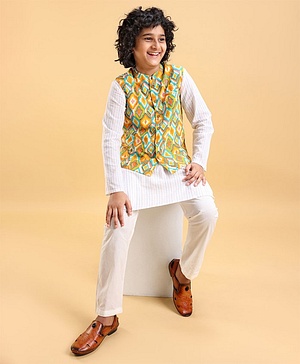Pine Kids 100% Cotton Full Sleeves Kurta Pajama Set With Jacket & Bandi Diamond Print - Yellow & White