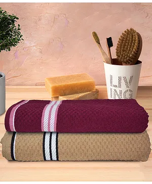 Athom Living Popcorn textured Solid Bath Towel Pack Of 2 - Pink & Maroon