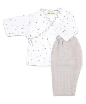 Masilo Organic Cotton Full Sleeves Moon & Stars Printed Kimono Style Lounge Set With Side Opening - Grey