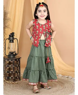 Kinder Kids Sleeveless Jaipuri Flower Motif Printed Angrakha Style Top With Coordinating Kantha Thread Work Detailed Tiered Lehenga - Green & Red