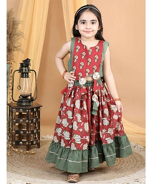 Kinder Kids Sleeveless Jaipuri Flower Motif Printed & Gota Flower Embellished Top With Coordinating Kantha Thread Work Detailed Lehenga - Green & Red
