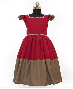 HEYKIDOO Cap Sleeves Lace Floral Belt Detail Gathered Colour Blocked Party Dress - Red