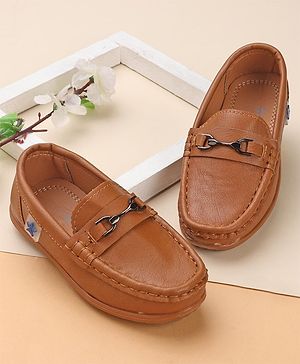 Cute Walk by Babyhug Slip On Solid Formal & Partywear Shoes with Applique - Camel Brown