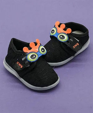 FEETWELL SHOES Alien Eyes Detailed Musical Shoes - Black