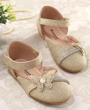 Cute Walk by Babyhug Velcro Closure Bellies with Butterfly Applique - Golden