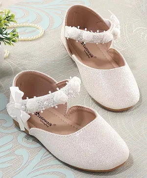 Cute Walk by Babyhug Velcro Closure Bellies with Lace Floral & Pearl Detailing - White