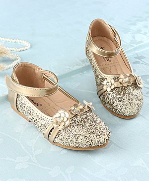 Cute Walk by Babyhug Front Strap Closure Bellies with Flower Applique and Embellishments - Golden
