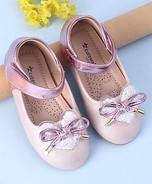 Cute Walk by Babyhug Velcro Closure Shimmer Striped Bellies with Bow Applique - Pink