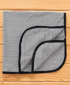 Simply Stripe Print Interlock Bath Towel L 81 x B 81 cm - Black