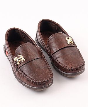 Cute Walk by Babyhug Slip On Loafers with Horse Applique - Dark Brown