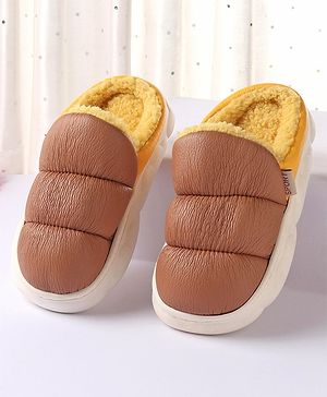 Cute Walk by Babyhug Slip On Solid Winter Booties - Brown