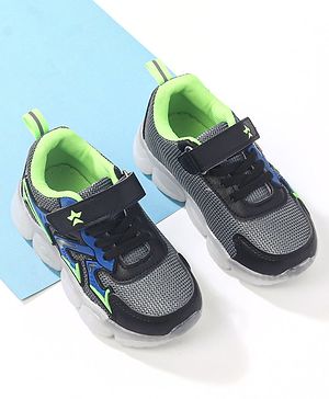 Cute Walk by BabyhugSneakers With Velcro Closure Solid - Green