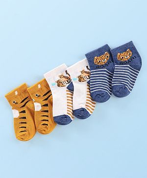Cute Walk by Babyhug Anti Bacterial Ankle Length Socks Tiger Design Pack Of 3 - Blue White & Yellow