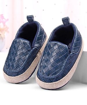 Cute Walk by Babyhug Slip On Solid Booties- Blue