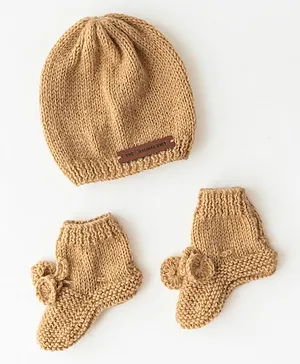 The Original Knit Unisex Handmade Cap With Socks Set  - Beige