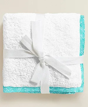 The Baby Atelier 100% Organic  Green Mehendi Junior Towel Set - Green