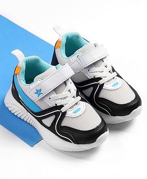 Cute Walk by Babyhug Velcro Closure Sneaker Shoes - White