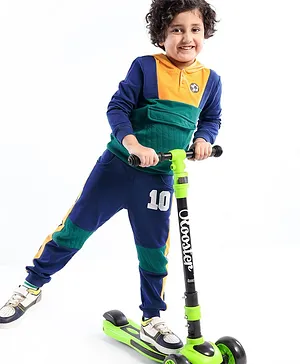 Babyhug 100% Cotton Knit Full Sleeves Colour Block Hooded T-Shirt & Lounge Pant Set - Green