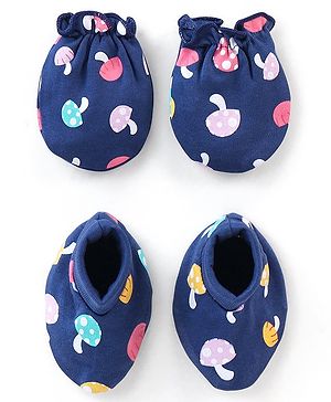 Babyhug 100% Cotton Knit Mushroom Printed Mittens & Booties Set - Navy Blue