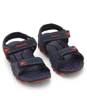 Boys discount sandals 8.5