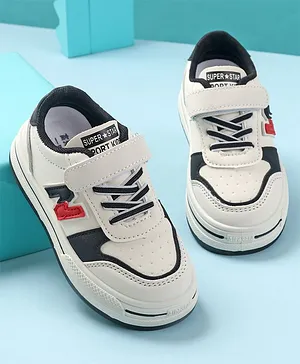 KIDLINGSS  Patch Detailed Velcro Closure Sneakers -  Black