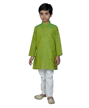 Mittenbooty Full Sleeves Solid Woven Motif Detailed Kurta & Pyjama - Green