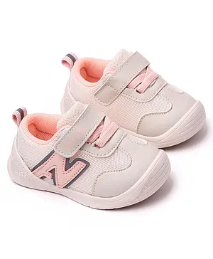 KIDLINGSS N Patch Detailed Velcro Closure Prewalker Booties - White & Pink