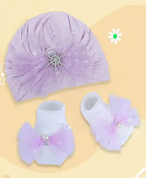 Baby Moo  Pearl Embellished  Cap And Socks Set - Purple