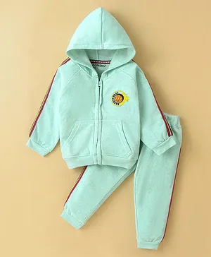 Little Darlings Fleece Full Sleeves Hooded Sweatshirt & Joggers Set With Embroidery - Green