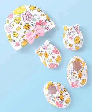Babyhug 100% Cotton Interlock Knit Cap Mittens And Booties Floral Print - White Yellow & Pink