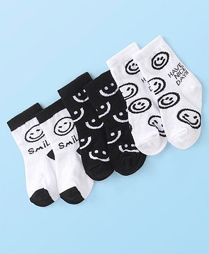 Cute Walk By Babyhug Non Terry Anti Bacterial Ankle Length Socks With Smile Design Pack Of 3 - White & Black