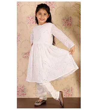 Vastramay Full Sleeves Shisha Embroidered  Kurta And Churidar Set - White