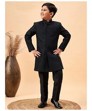 Vastramay Full Sleeves Shimmer Chevron Detailed Sherwani With Pant - Black