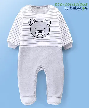 Babyoye 100% Cotton Full Sleeves Bear Applique Winter Wear Footed Sleepsuit - White