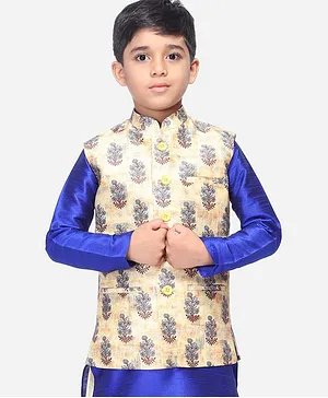 Namaskar Silk   Sleeveless Floral Motif Self Designed  Nehru Jacket -Cream