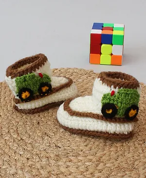 John deere hot sale baby booties